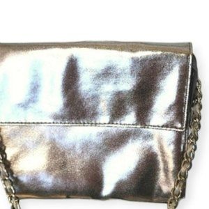 La Purla Genuine Parfums bag Cadmium silver metallic clutch evening bag NWOT